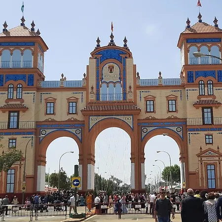 Feria Apartment, Near Plaza Espana * セビリア
